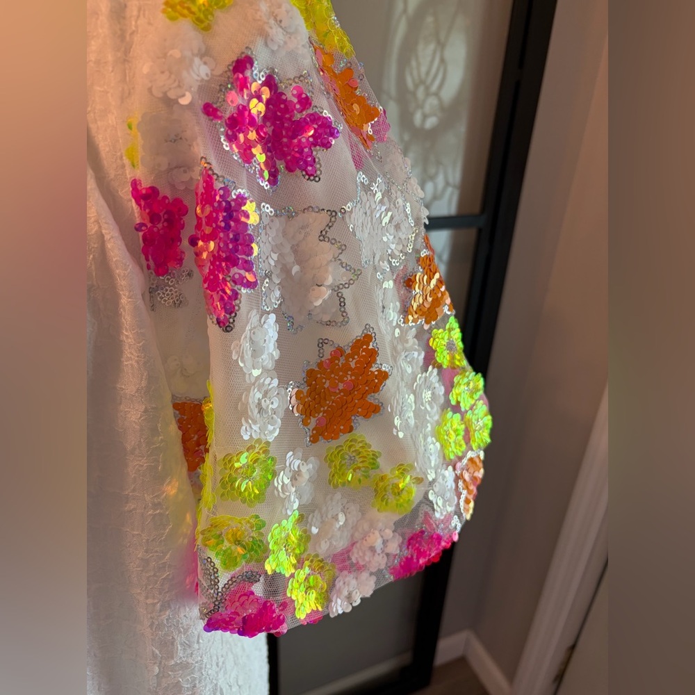 NWT…Boutique Smocked Neck Textured Top With Sequin Puff Short Sleeves - Picture 3 of 10